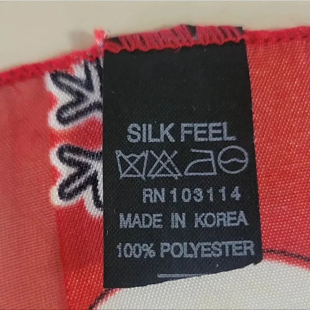Silk Feel Red And White Snowman Oblong Scarf